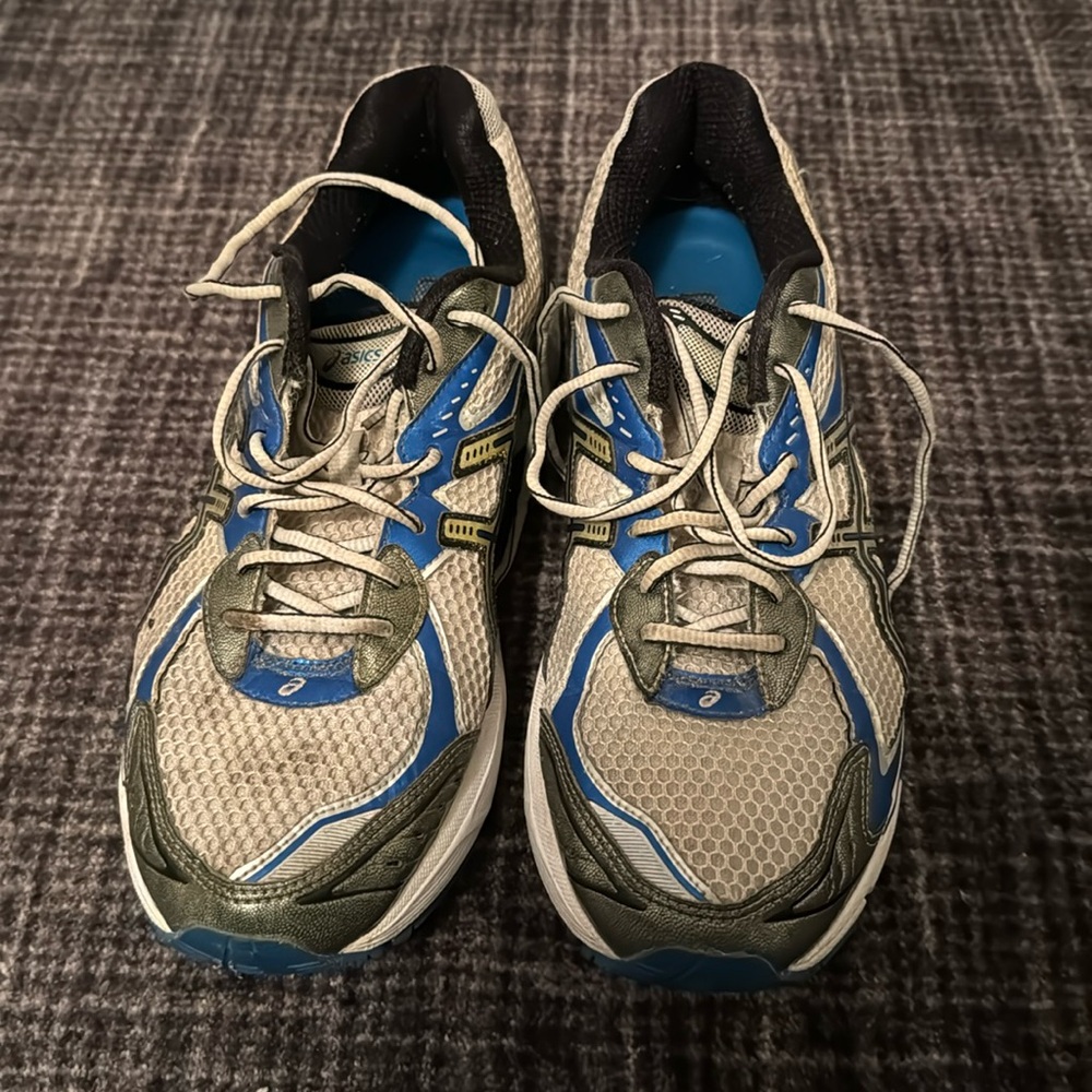 ASICS men’s running shoe - size 10.5